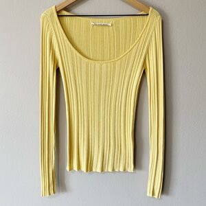 Apiece Apart Golden Yellow Ribbed Long Sleeve Lightweight Sweater Size Small?